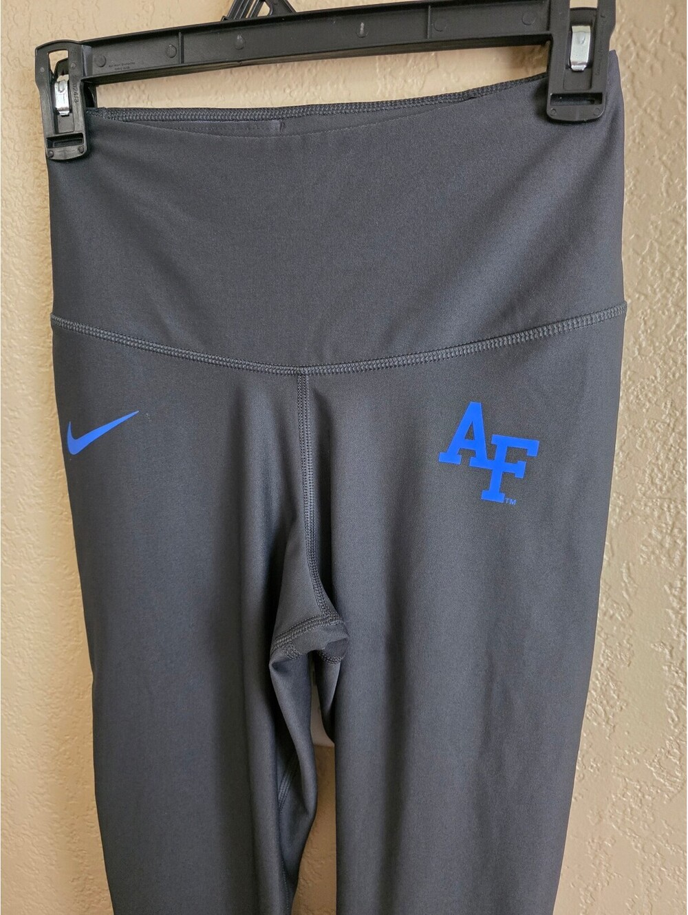 Nike Air Force Dri-FIT Leggings Size Small